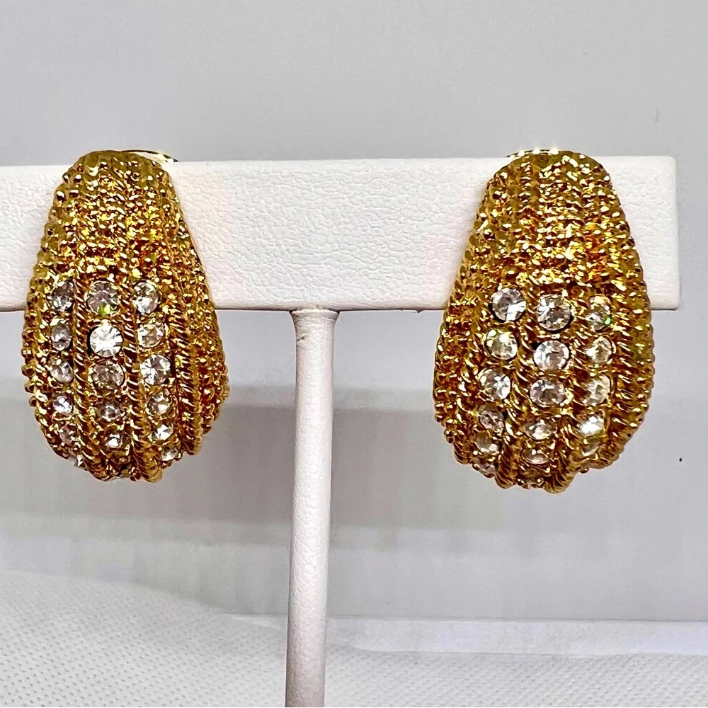 Vintage Louis Dell ‘Olio Gold Plated Pave’ Rhinestone Clip On Earrings EUC - Picture 1 of 11